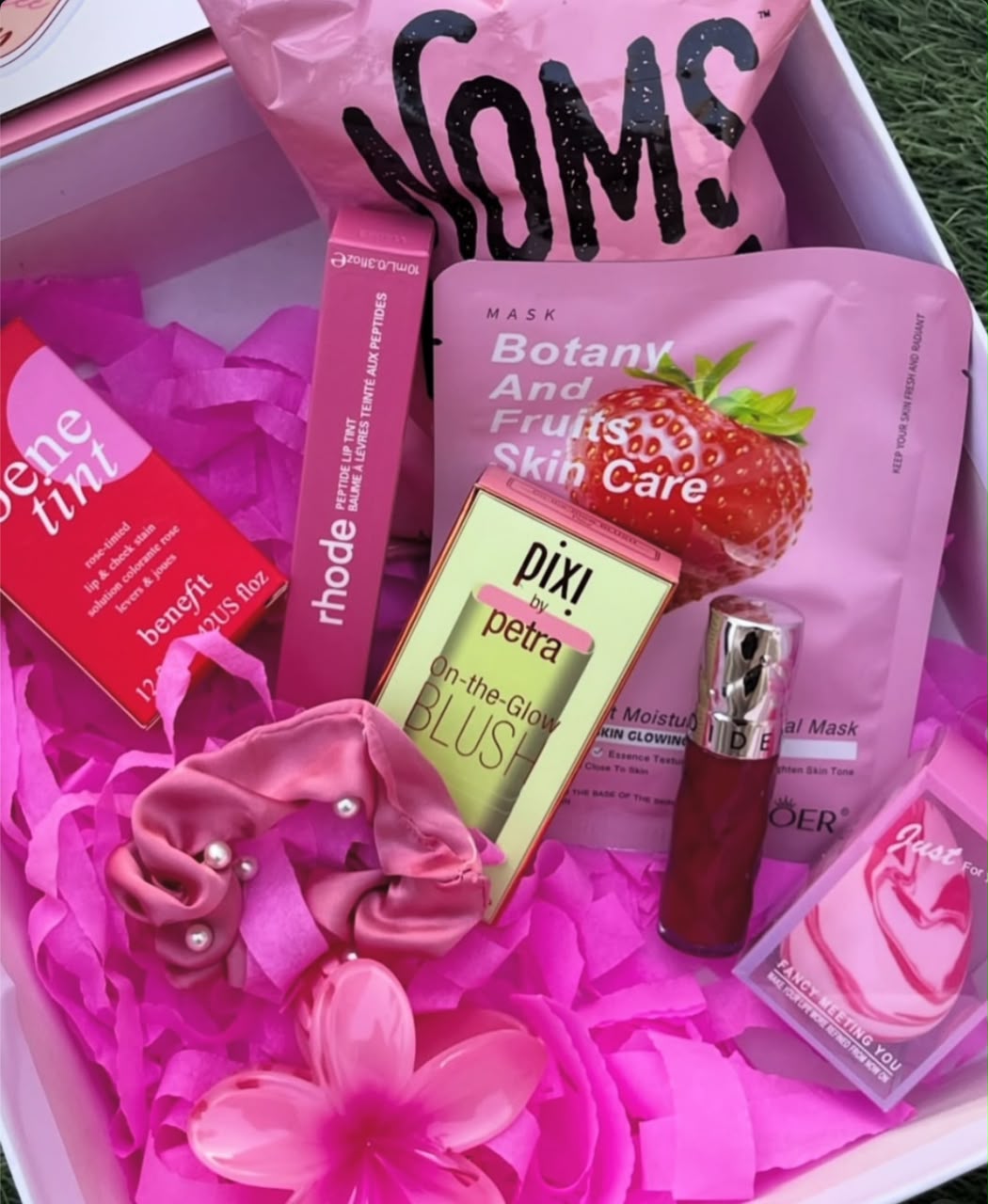 GIFT BOX PINK EDITION